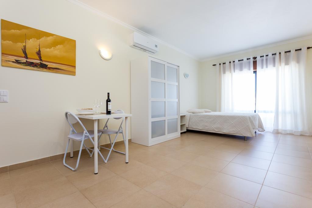 Carol'S Beco Apartments Lagos Exterior photo